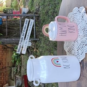 NWT 🩷 RAE DUNN figural ceramic mug: "Human Kind" 🌈🎁❤ ☕NEW & BOXED ☕❤🎁🌈